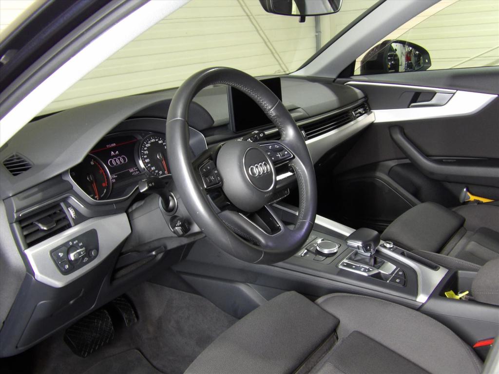 Audi A4 avant 1.4 tfsi 150pk s tronic lease edition