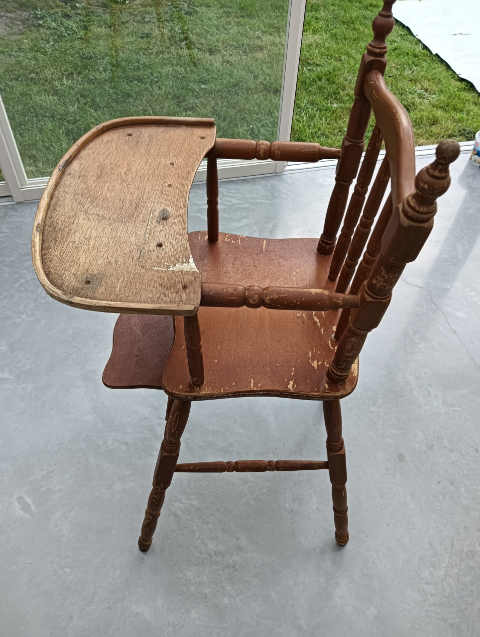 Vintage houten kinderstoel