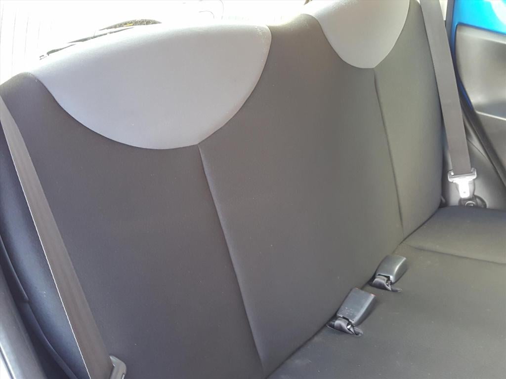 Peugeot 107 1.0 68pk 5d access pack accent airco | lage km-stand! | radio &