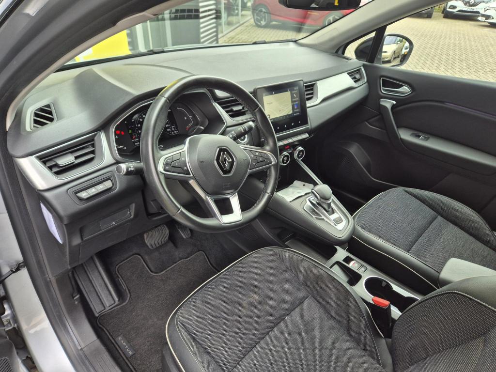 Renault Captur 1.3 tce 130 edc automaat intens verkocht