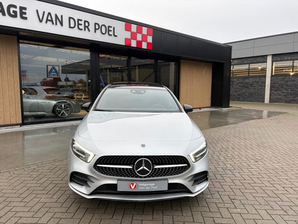 Mercedes-Benz A-Klasse 250 e business solution amg limited