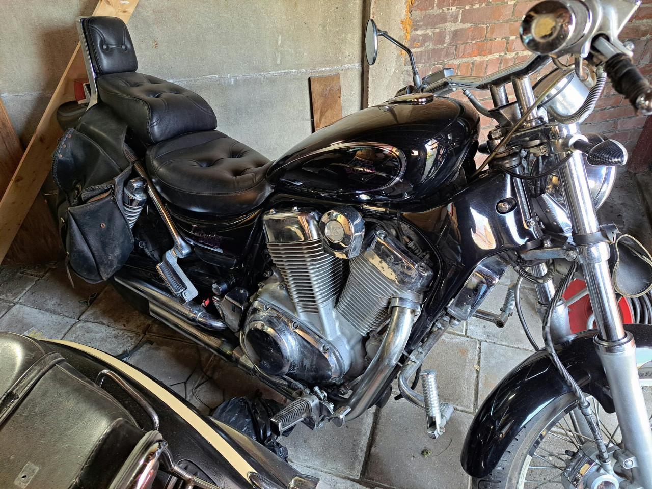 Suzuki intruder 1400