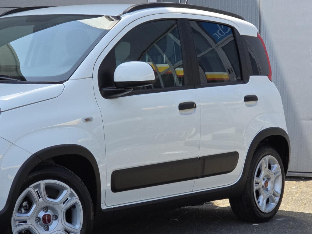 Fiat Panda 1.0 hybrid city life slechts 2895 km!!