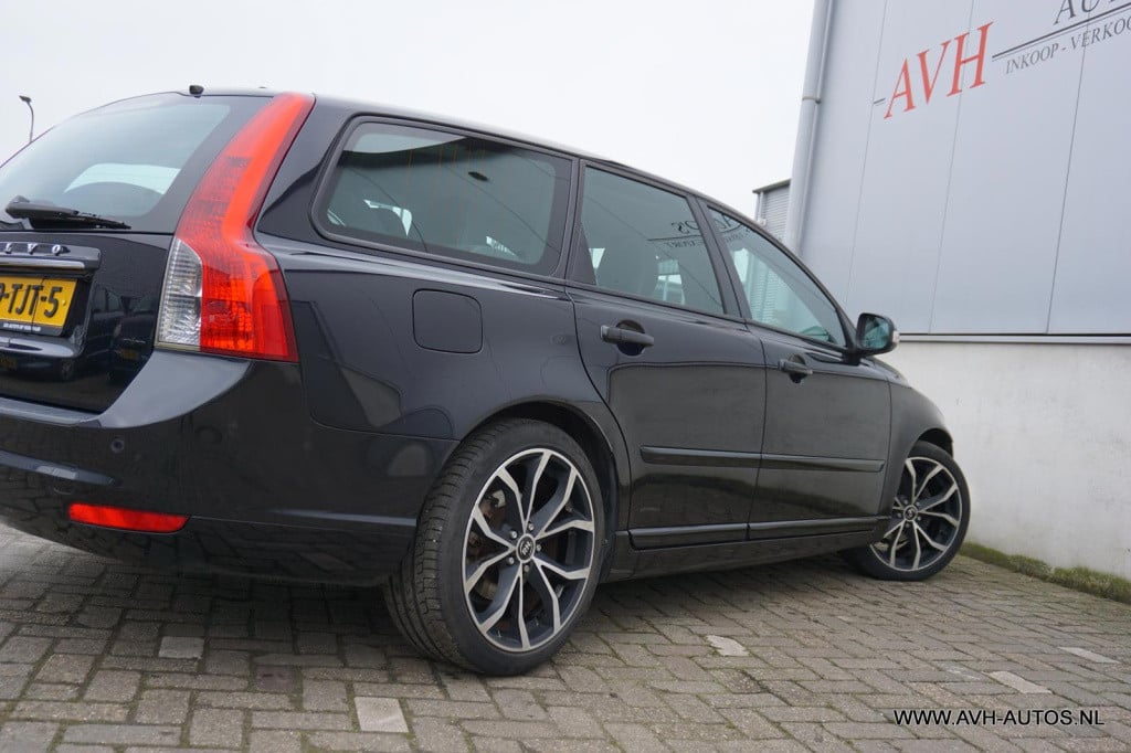 Volvo V50 1.6 d2 s/s limited edition