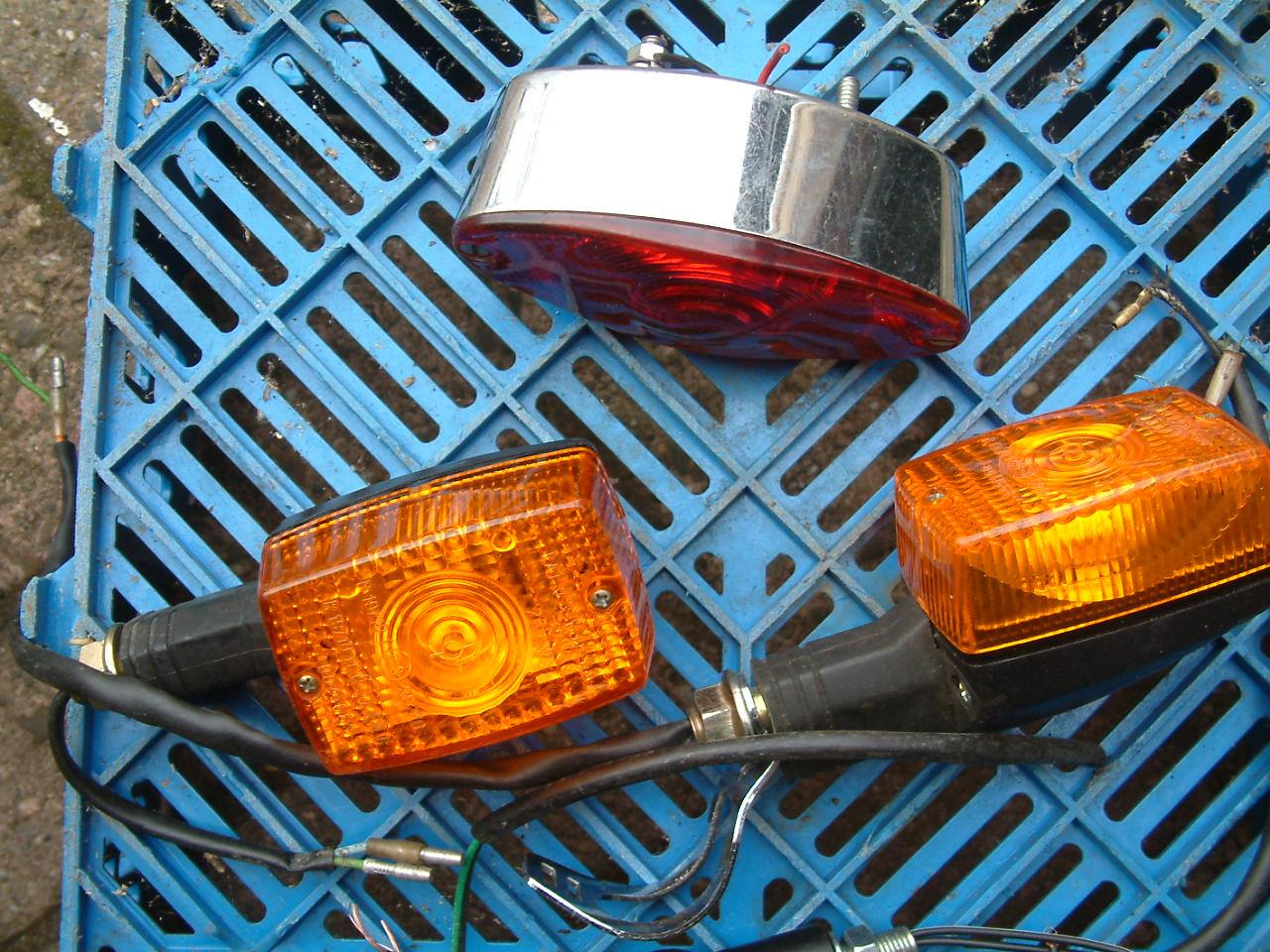 Knipperlichten ook nieuw  met koplamp gebruiktvoor cafe racer