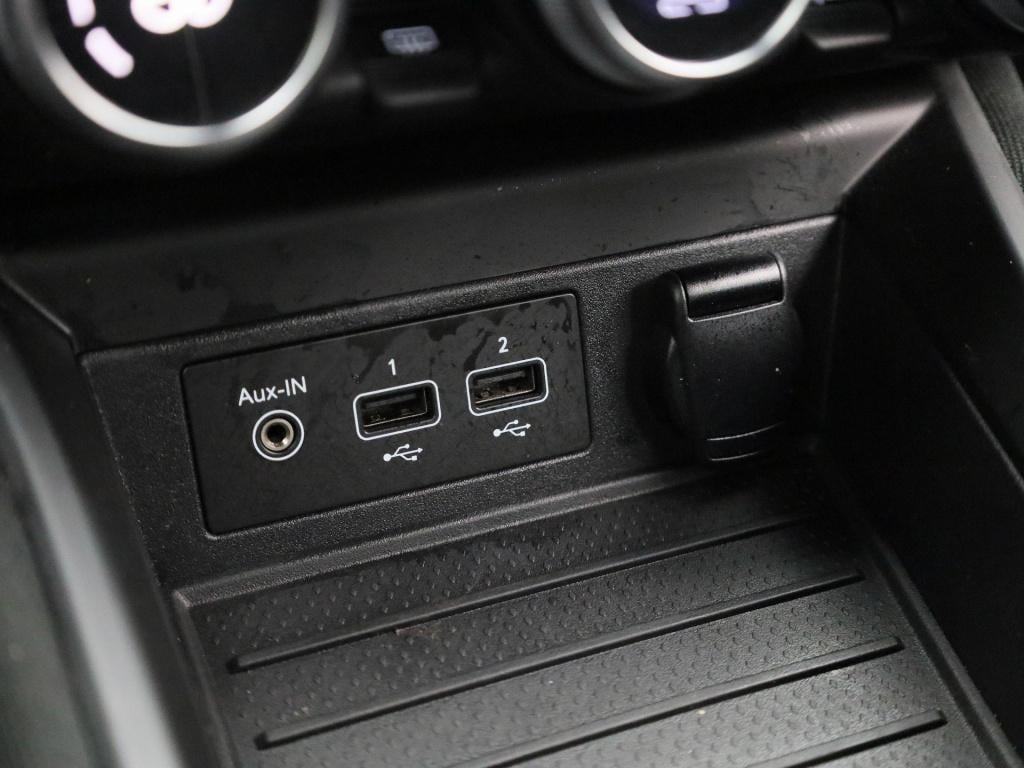 Renault Zoe r110 life 52 kwh | automaat | navigatie | airco | parkeer senso