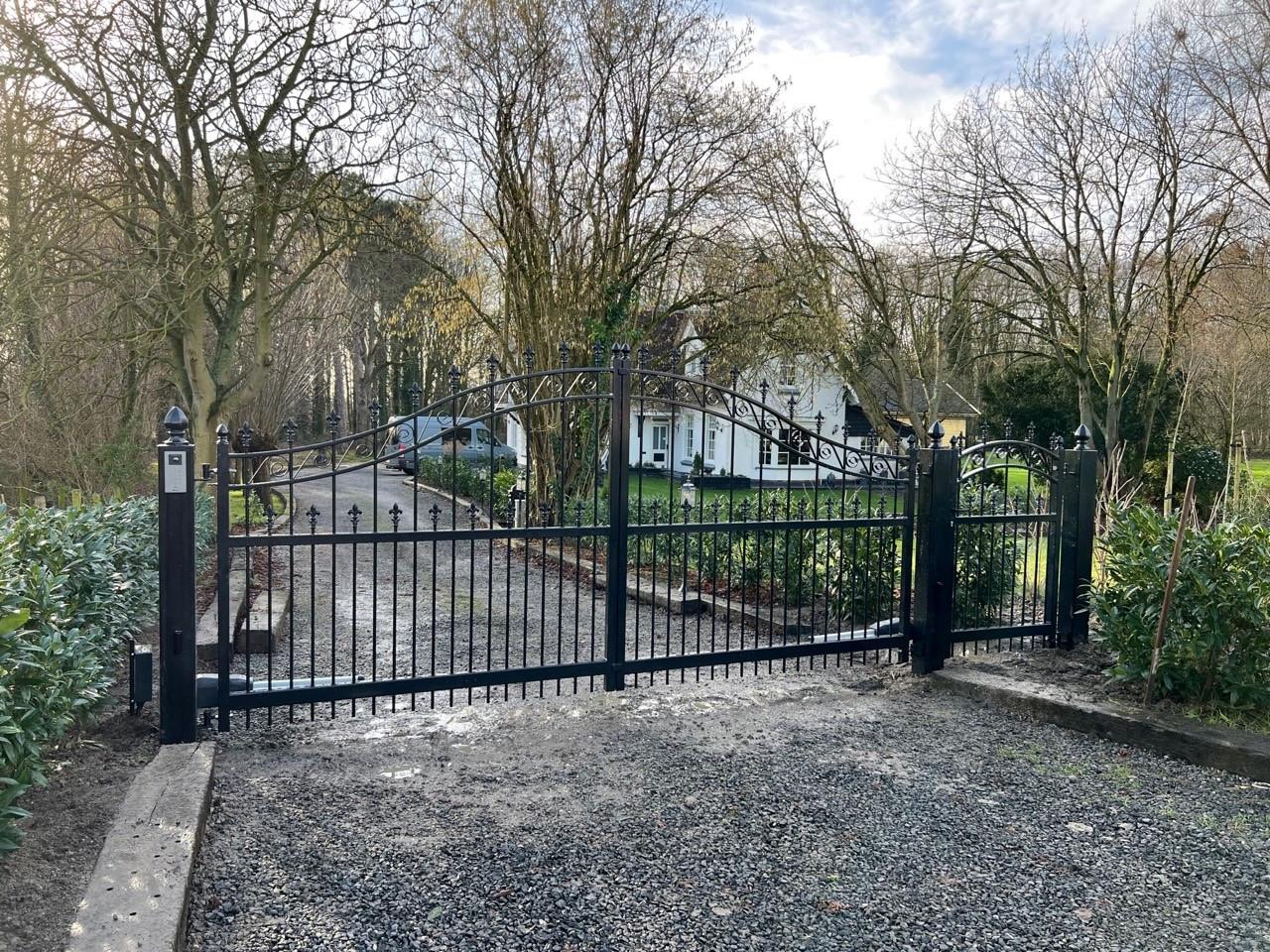 Schuifpoorten - Automatische inrijpoorten.