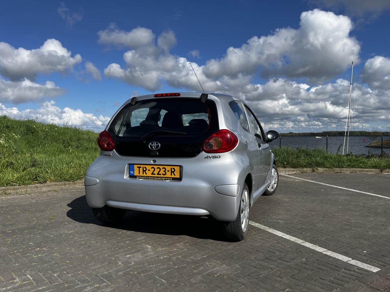 Toyota Aygo 1.0 | 150dkm | Zeer netjes | Zilver