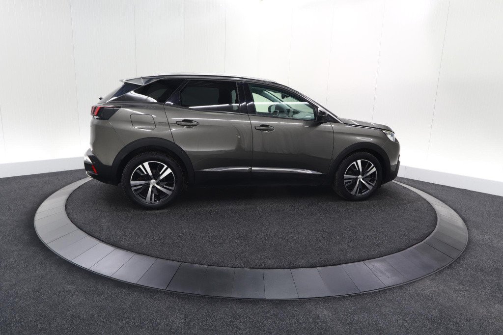 Peugeot 3008 puretech 130 eat6 allure | camera | navigatie | apple carplay 