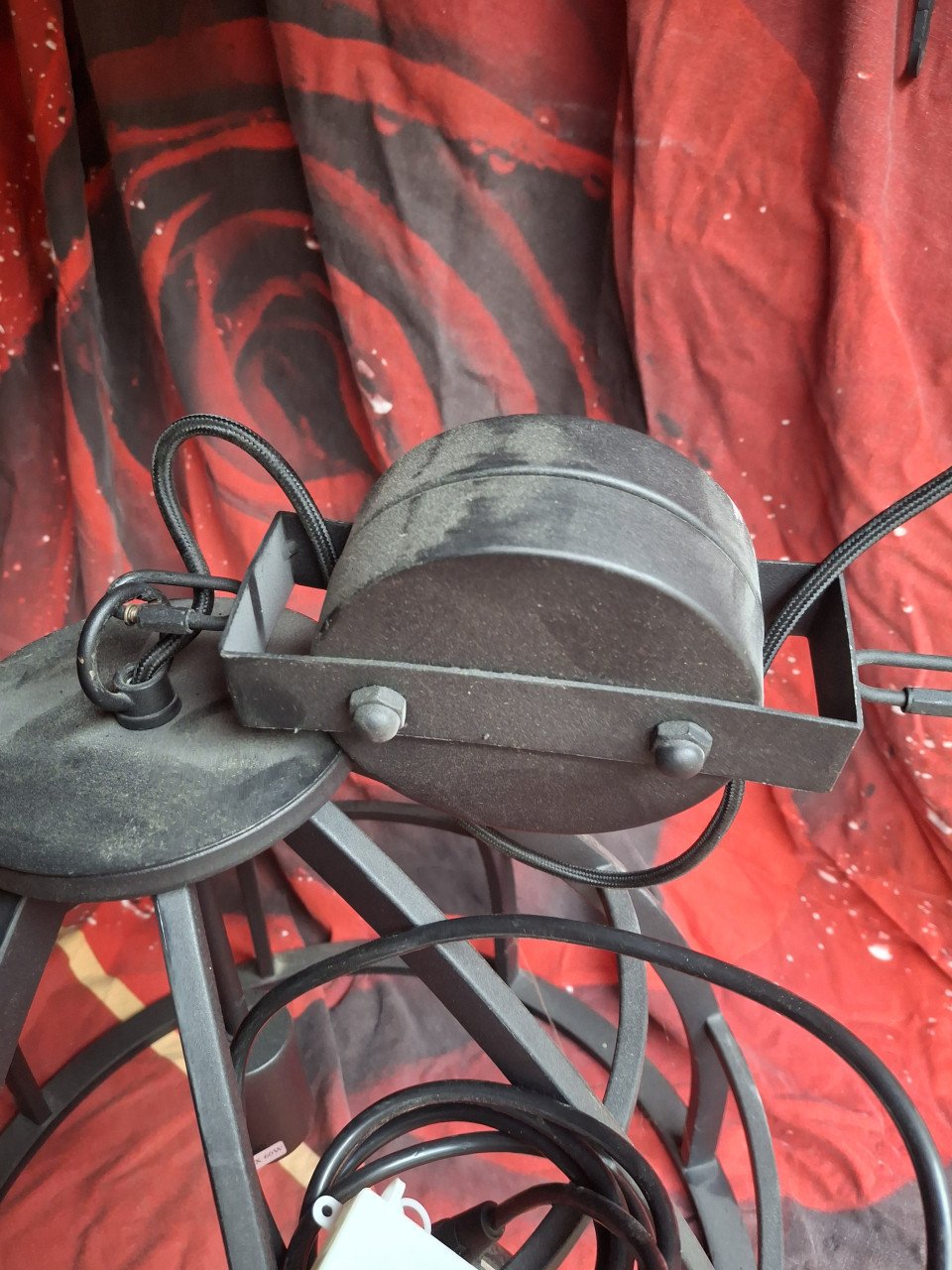 Te koop een industriele lamp Label 51