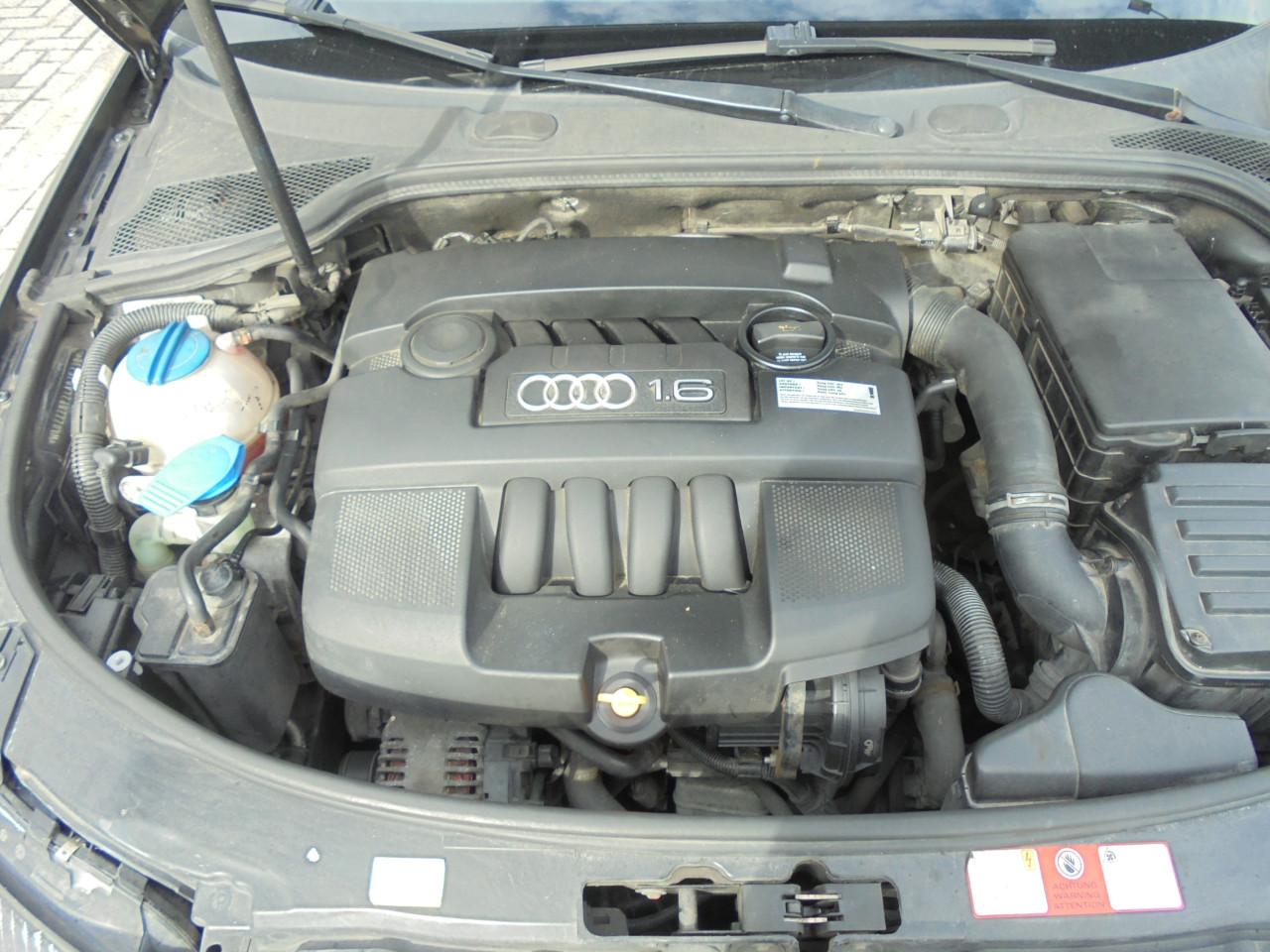 A3 1.6 Ambition (2003) Logische KM-stand Perfect onderhouden Let op: rookt