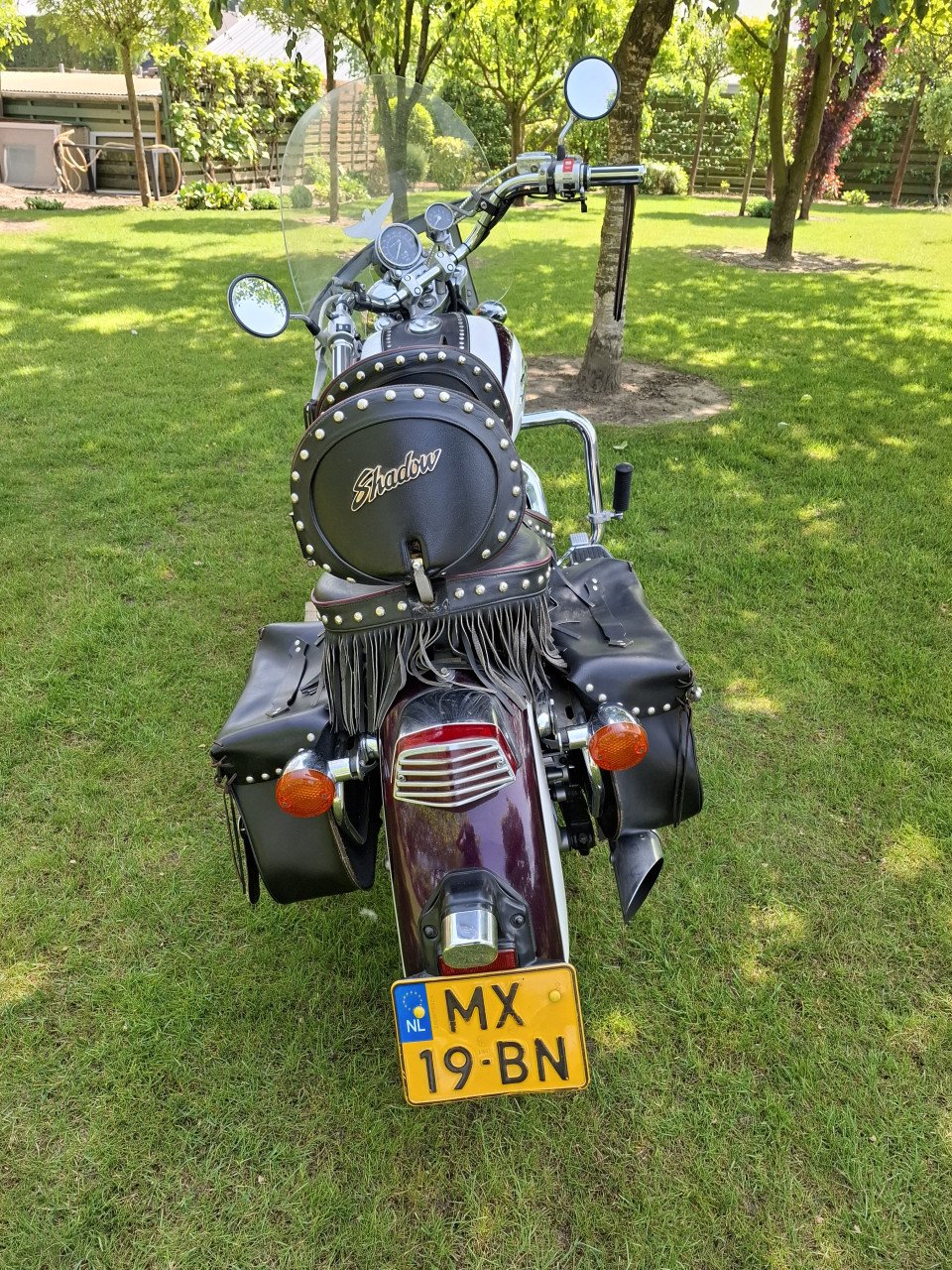 Honda shadow 1100 c2