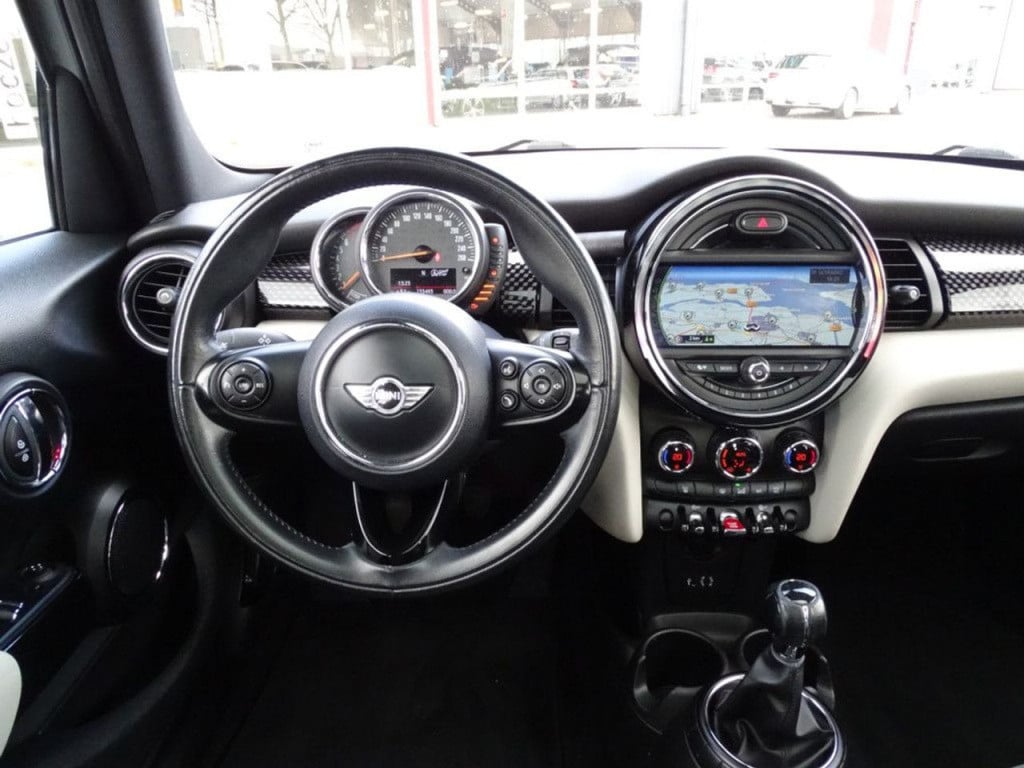 Mini Cooper mini 2.0 chili pano | led | navi | bluetooth