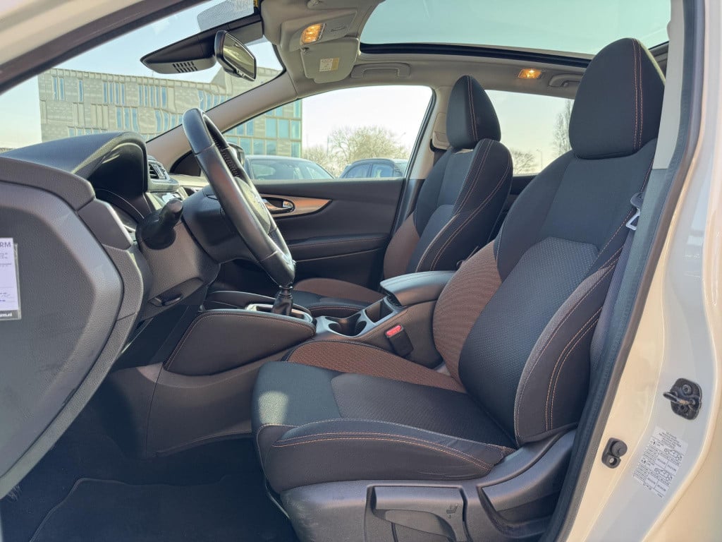 Nissan Qashqai 1.3 dig-t n-motion | trekhaak | panoramadak | apple carplay/