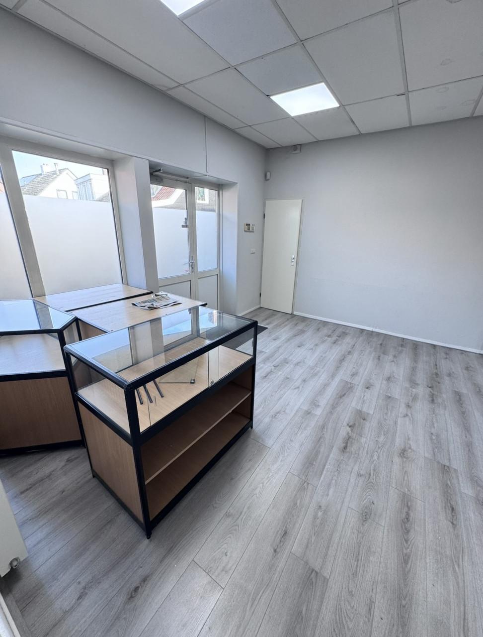 Bedrijfsruimte ruimte te huur 150m² Heinkenszand Dorpsstraat