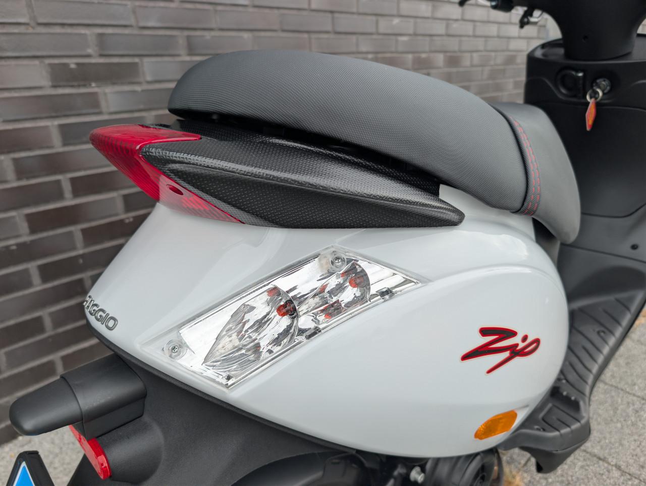 Piaggio Zip 4t Nieuwstaat