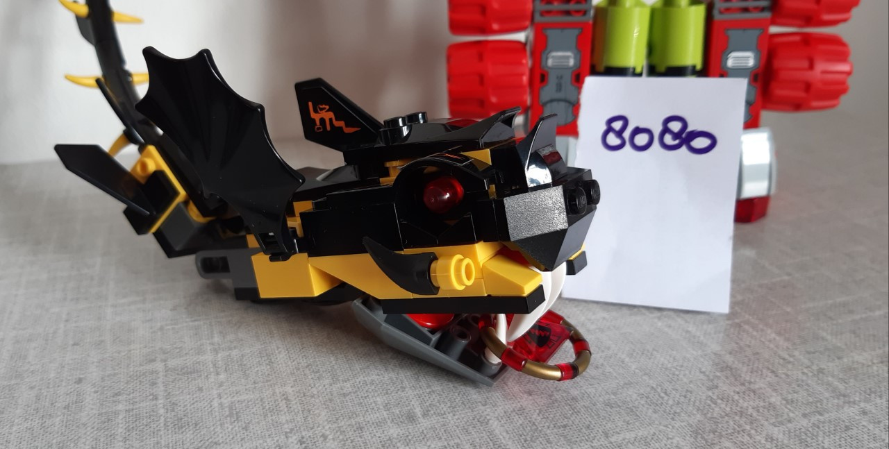 Lego Atlantis 8080: undersea explorer:.Transformer + Minifiguur