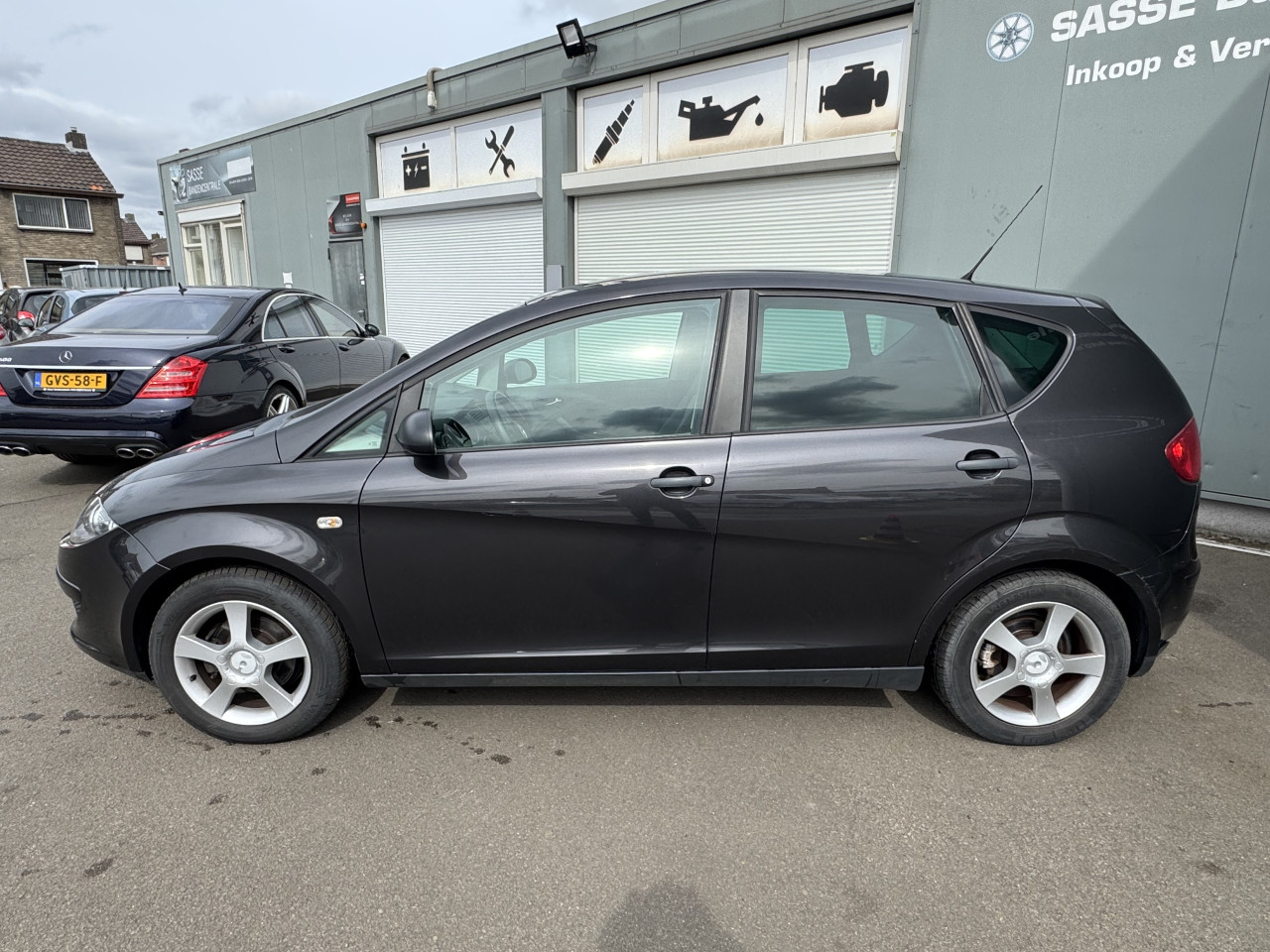 Seat Altea 1.6i Bouwjaar 2006 AIRCO NAP ! ! !