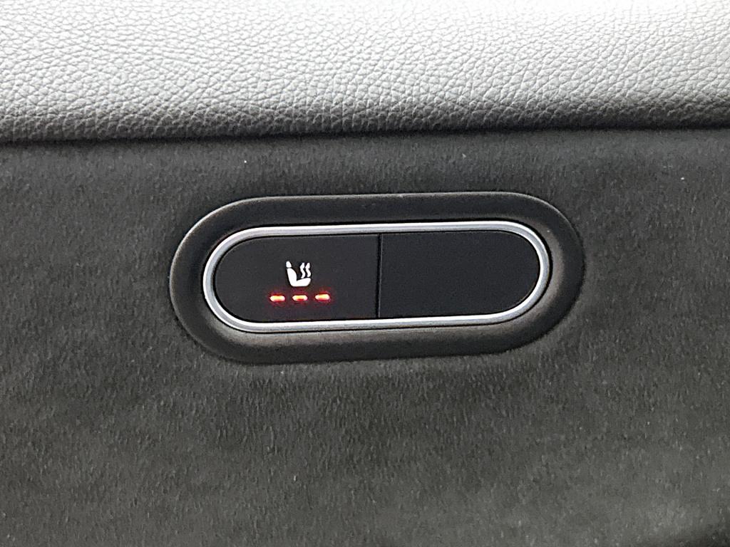 Mercedes-Benz A-Klasse 180 business solution amg | amg line | stoelverwarmi