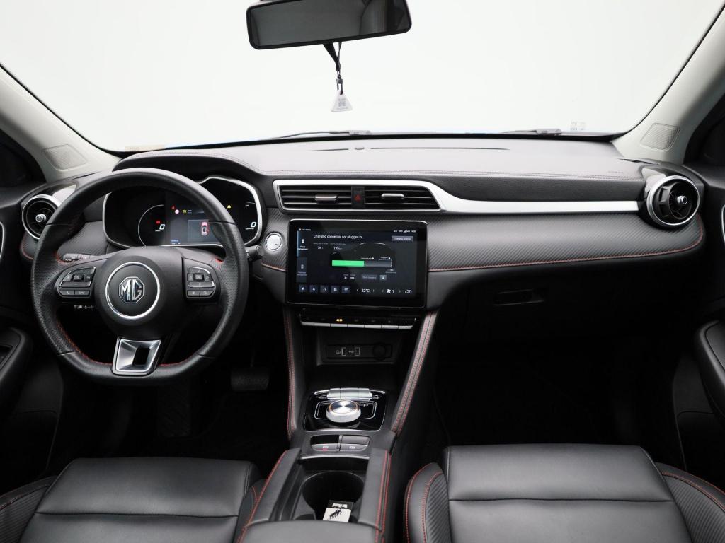 MG Zs Ev long range luxury 70 kwh | navi | leder | panoramadak | led koplam