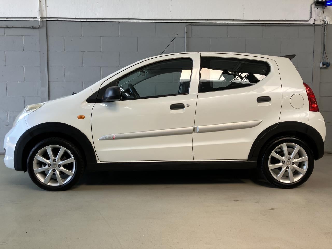 Suzuki Alto 1.0 Silver-Line