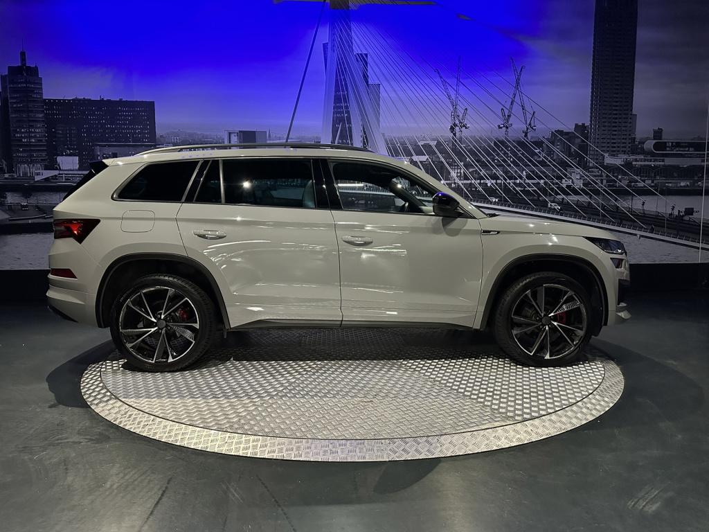 Skoda Kodiaq 1.5 tsi business edition plus *pano*memory*trekhaak*