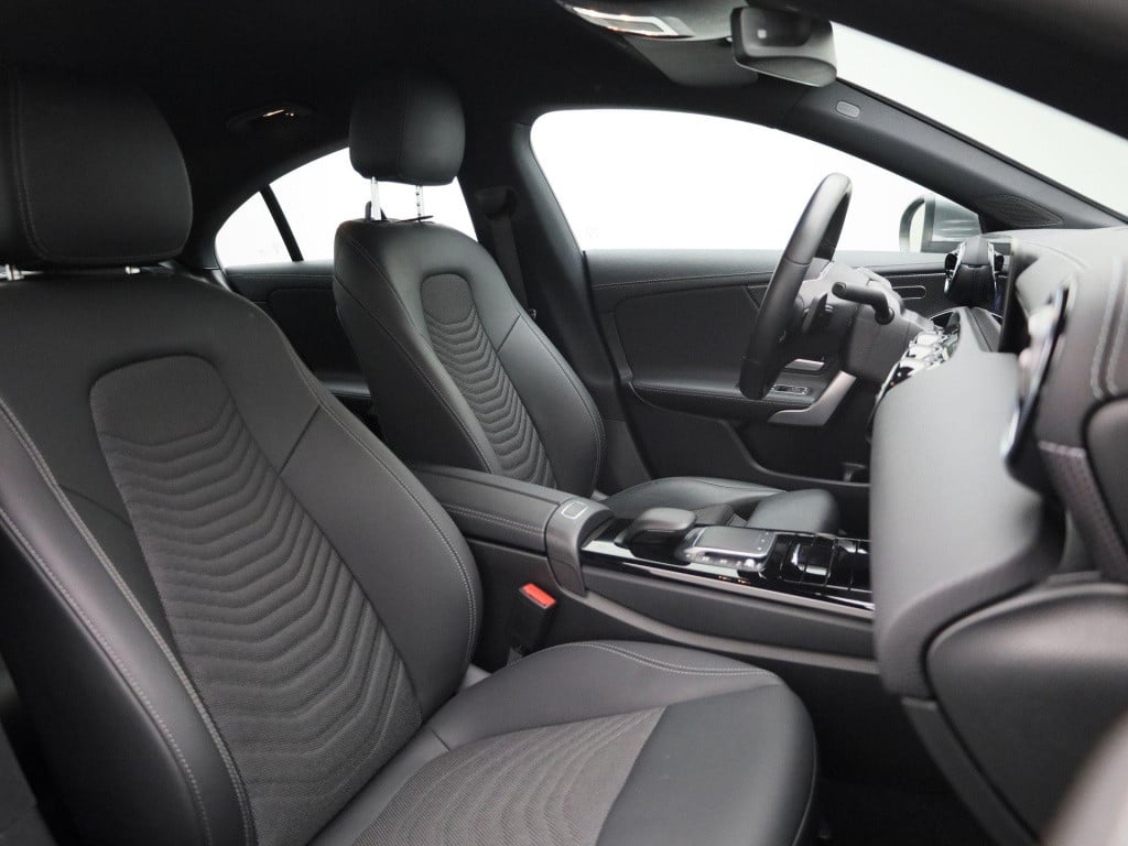 Mercedes-Benz Cla 250 e business line | automaat | lmv | virtual cockpit | 