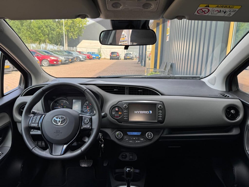 Toyota Yaris 1.5 hyb. energy