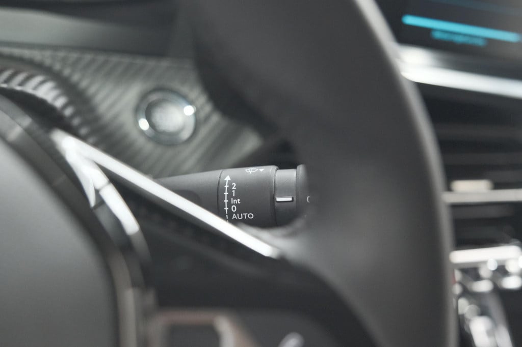 Peugeot E-2008 ev active 50 kwh | camera | navigatie | climate control | ap