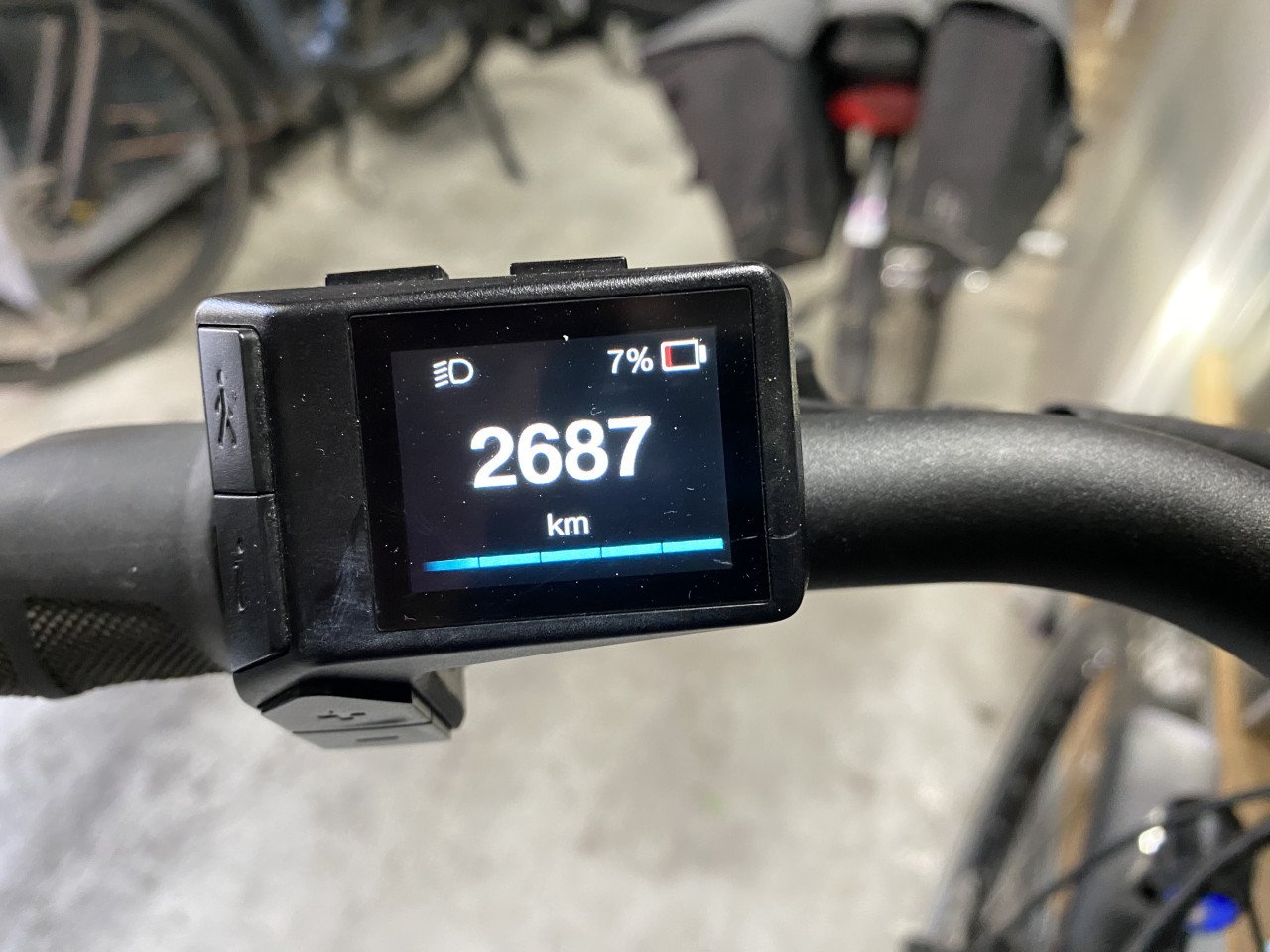Giant Chill.    Giant Ease E+1 elektrische fiets.  Giant Daily Tour.