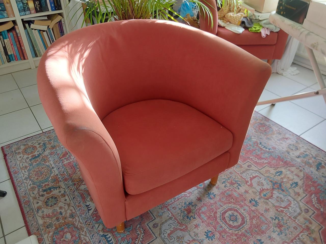 2 stoeltjes gratis af te halen