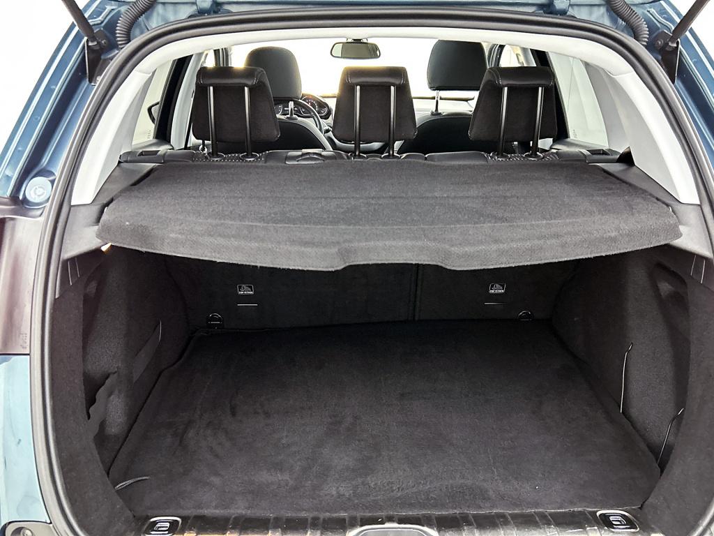 Peugeot 2008 110 pk allure | rijklaar | panoramadak | trekhaak | camera |