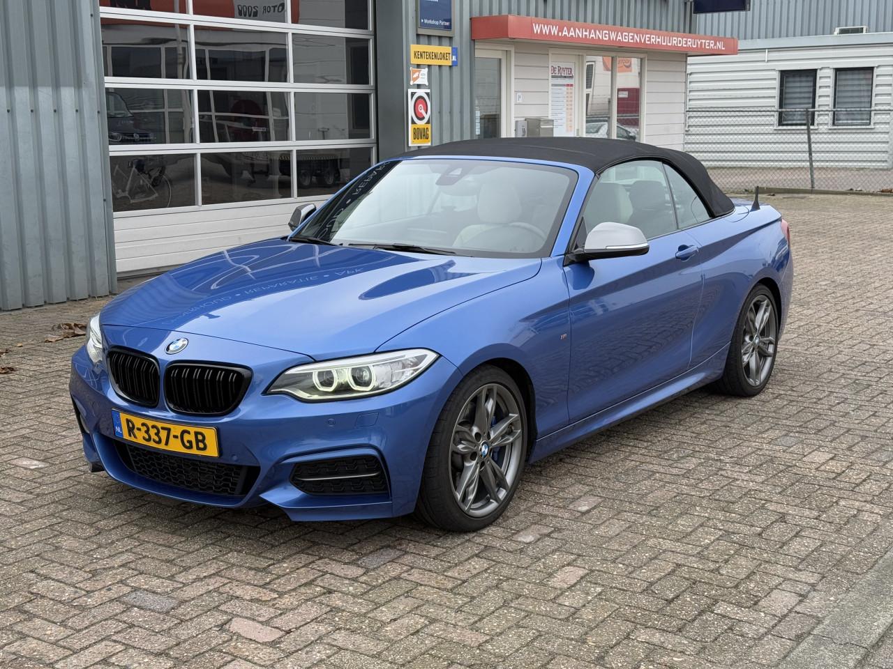 BMW 2-serie Cabrio - M235i xDrive |Full Option | Harman Kardon | Memory