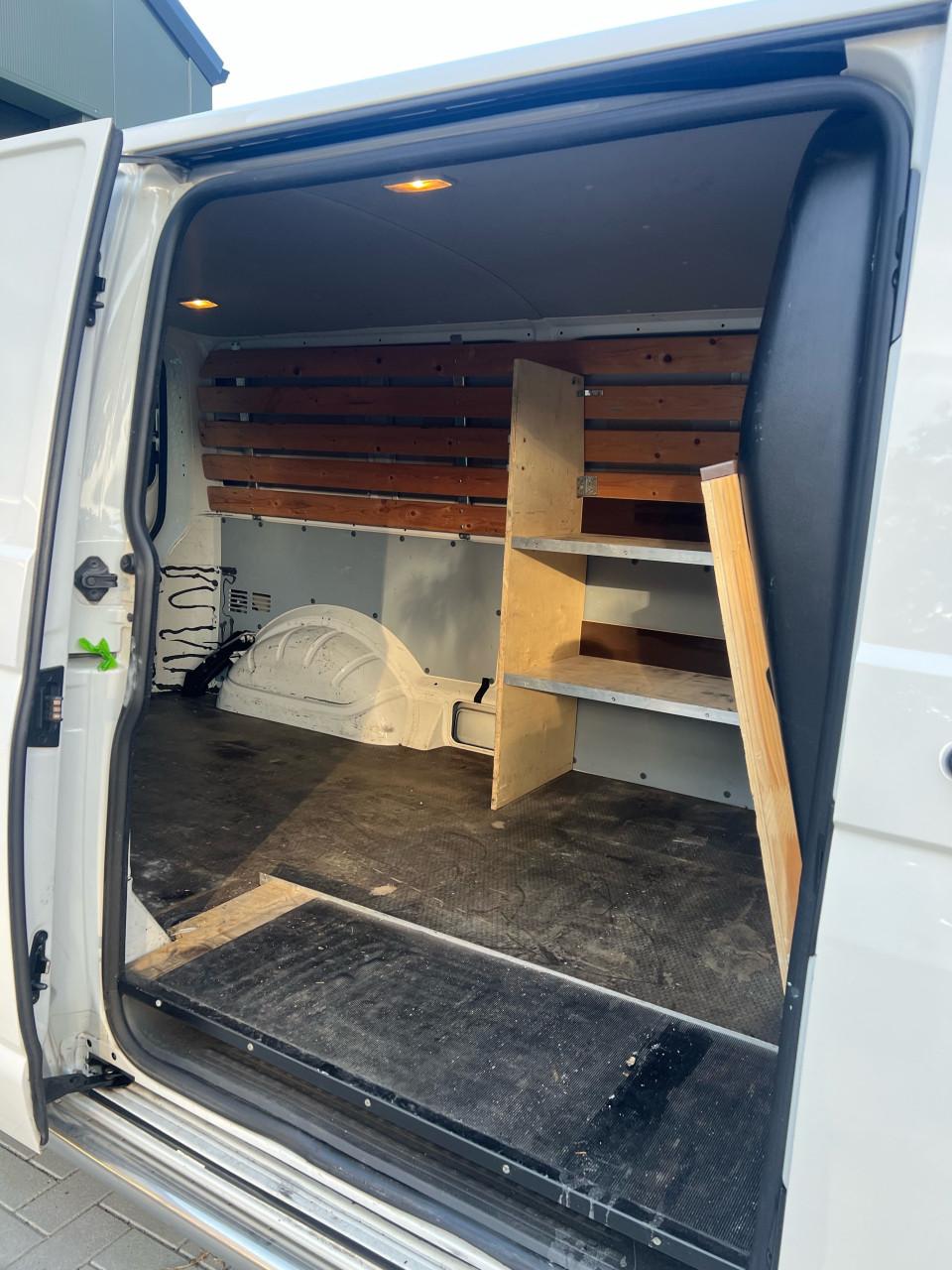 Volkswagen Transporter 2.0TDI L2 Trendline