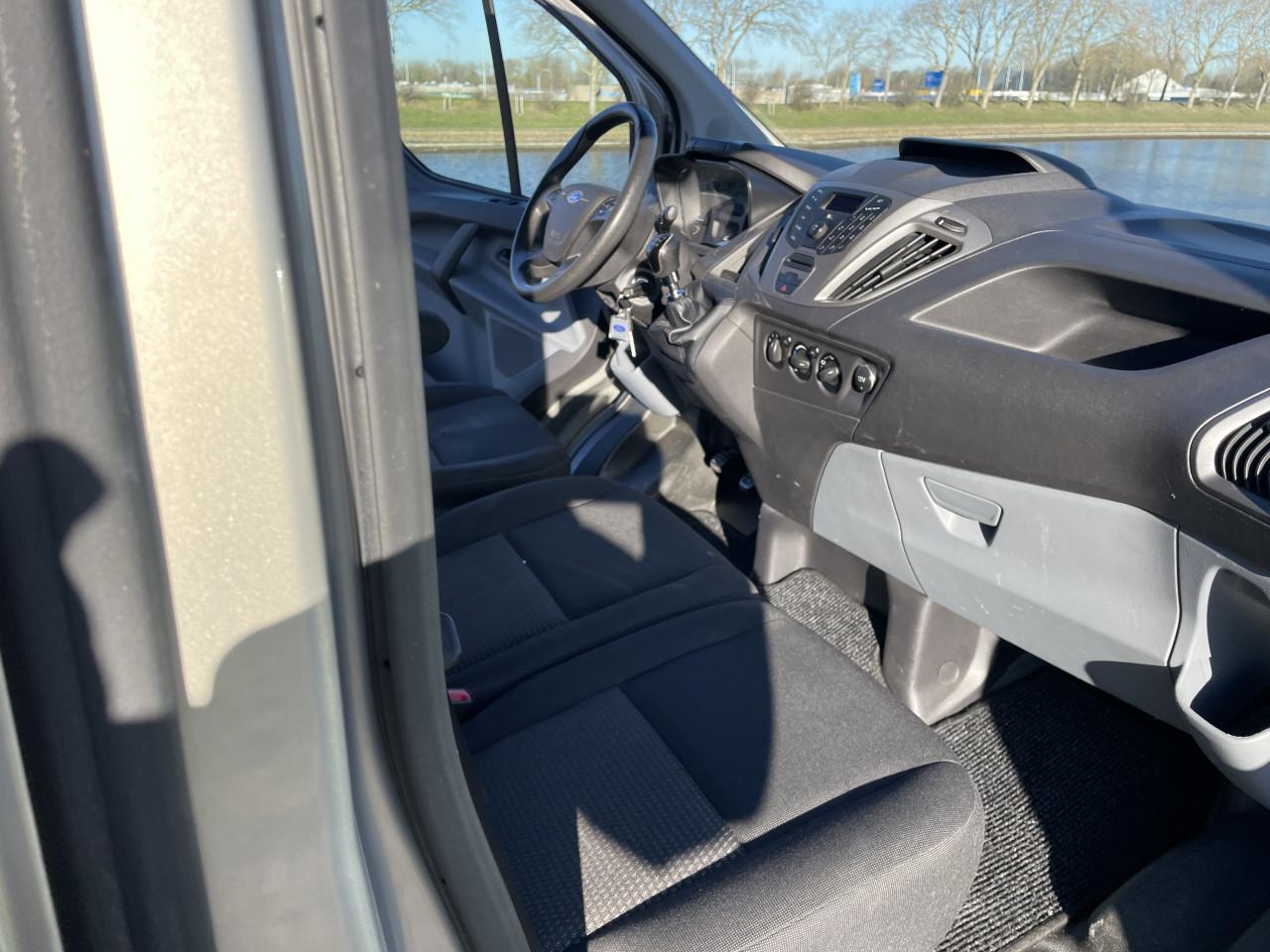 Ford transit custom 2.2 tdci economy edition