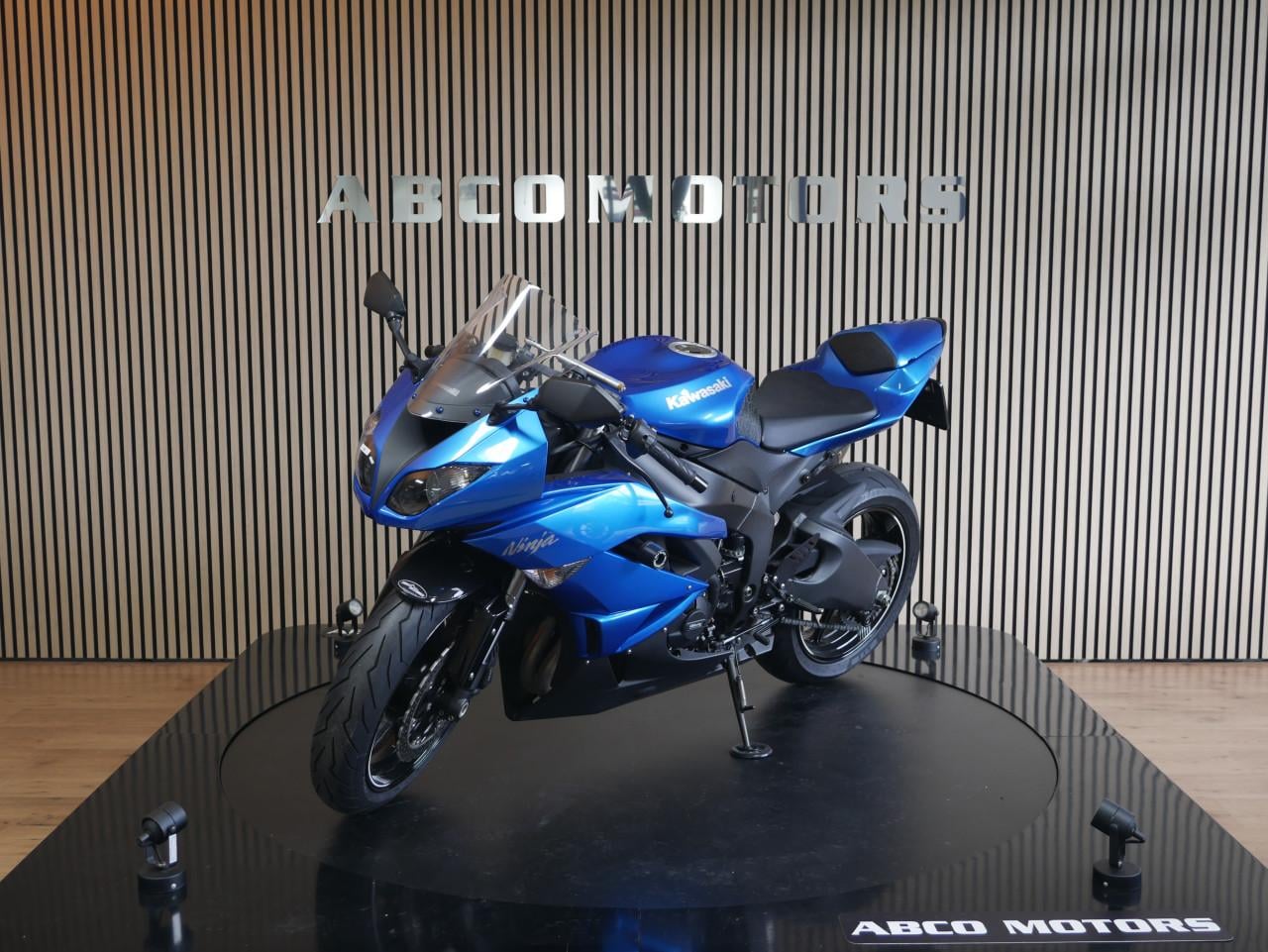 KAWASAKI NINJA ZX-6R