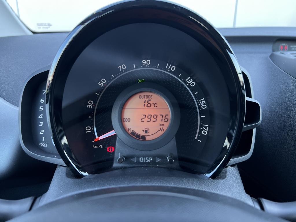 Toyota Aygo 1.0 vvt-i x-play |apple carpl./android auto | dealeronderhouden