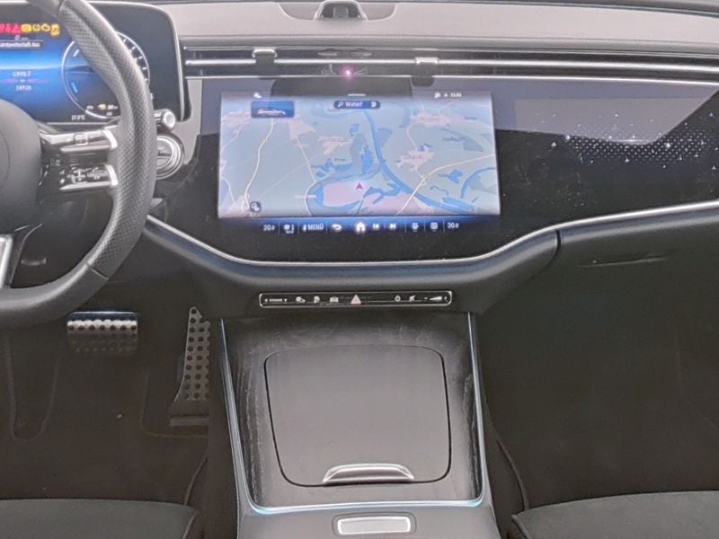 Mercedes-Benz E-Klasse estate 300 e amg plug-in hybride | amg line | night 