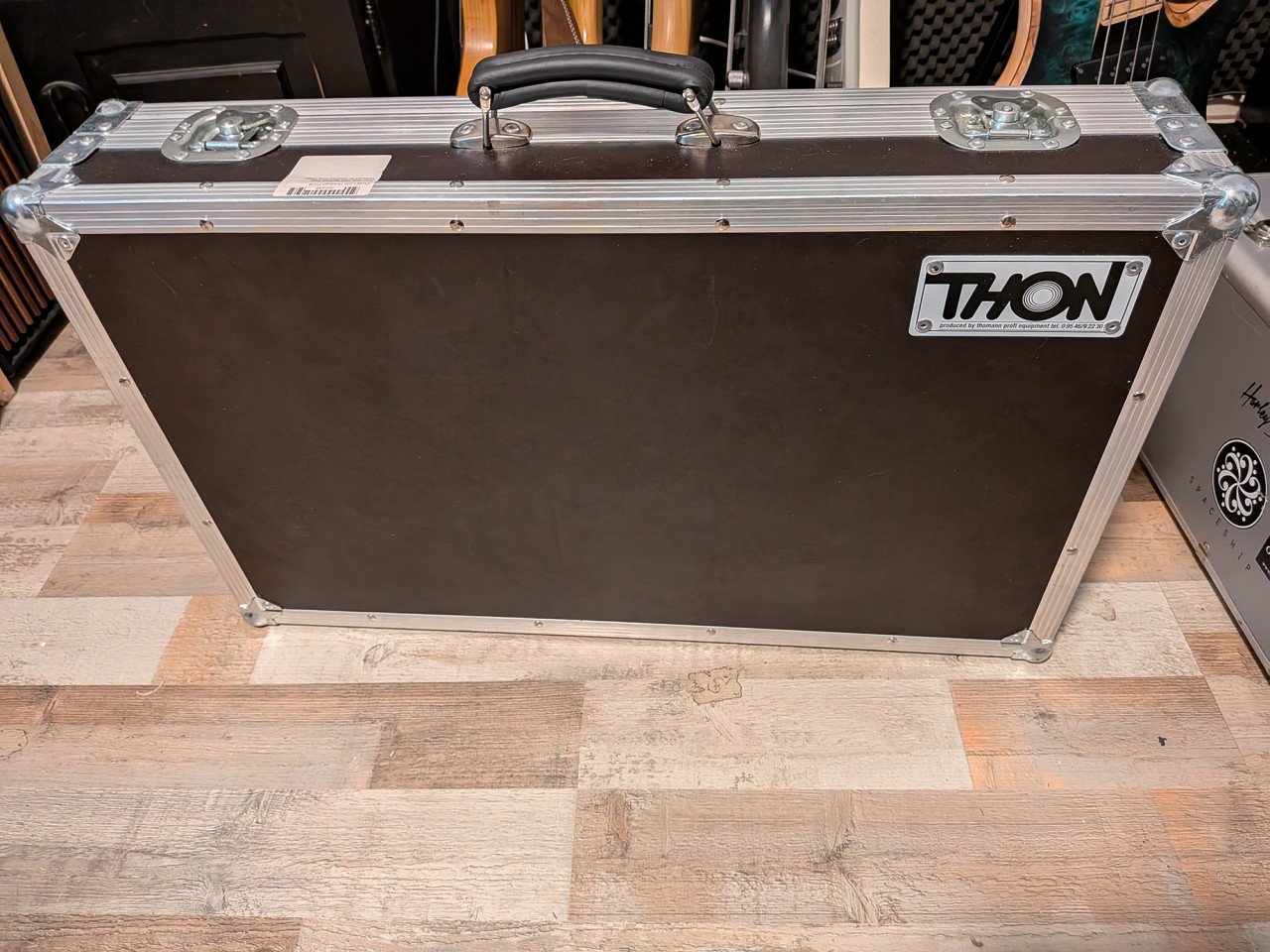 Headrush Prime + Thon Case
