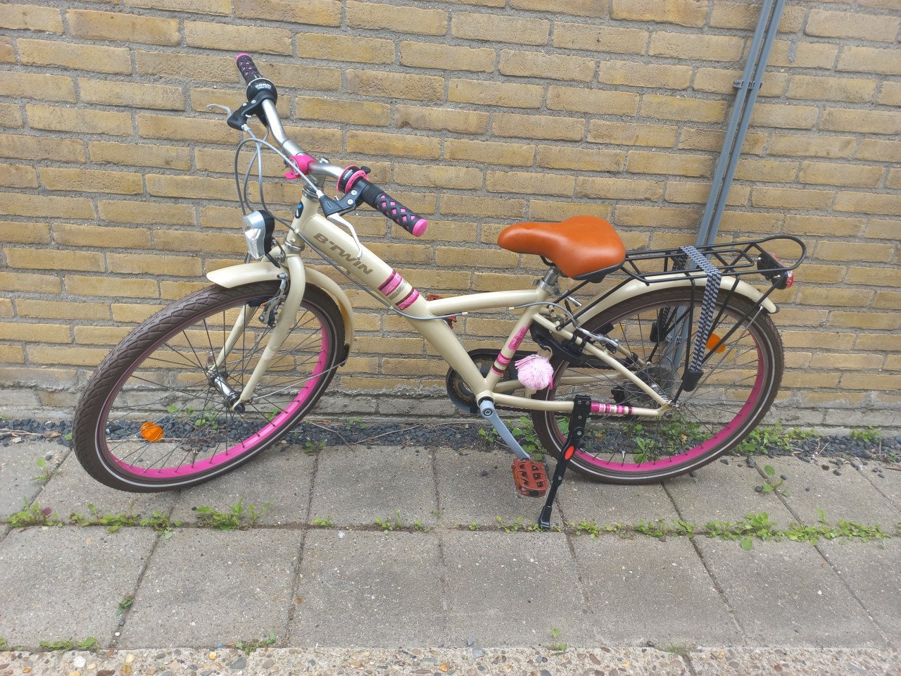 Te koop meisjesfiets btwin 24 inch