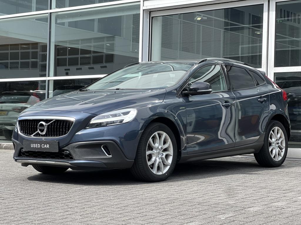 Volvo V40 cross country t3 153pk aut6 polar+ luxury| leder|pano| camera| tr