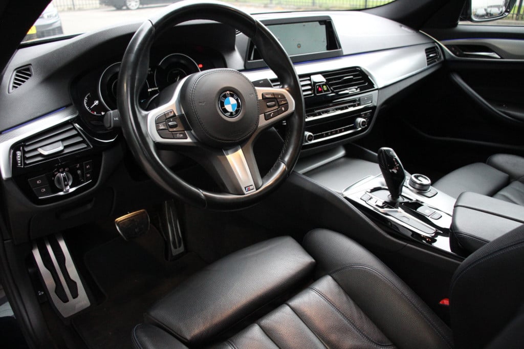 BMW 5 Serie 530e iperformance executive | m-sport | dealeronderhouden | ori