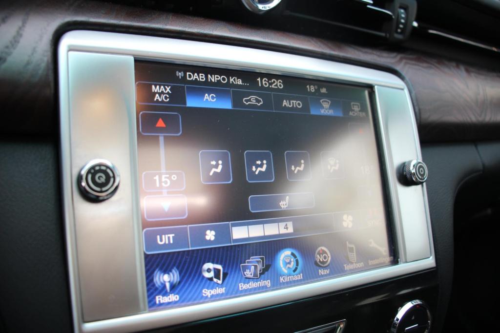 Maserati Quattroporte 3.0 s q4 411pk - leder - flippers - schuifkantel - na