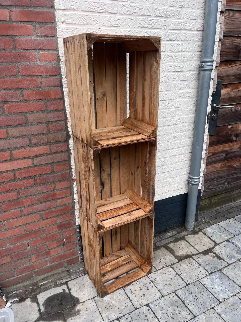 Fruitkistjes 5 stuks. €7,50 per stuk