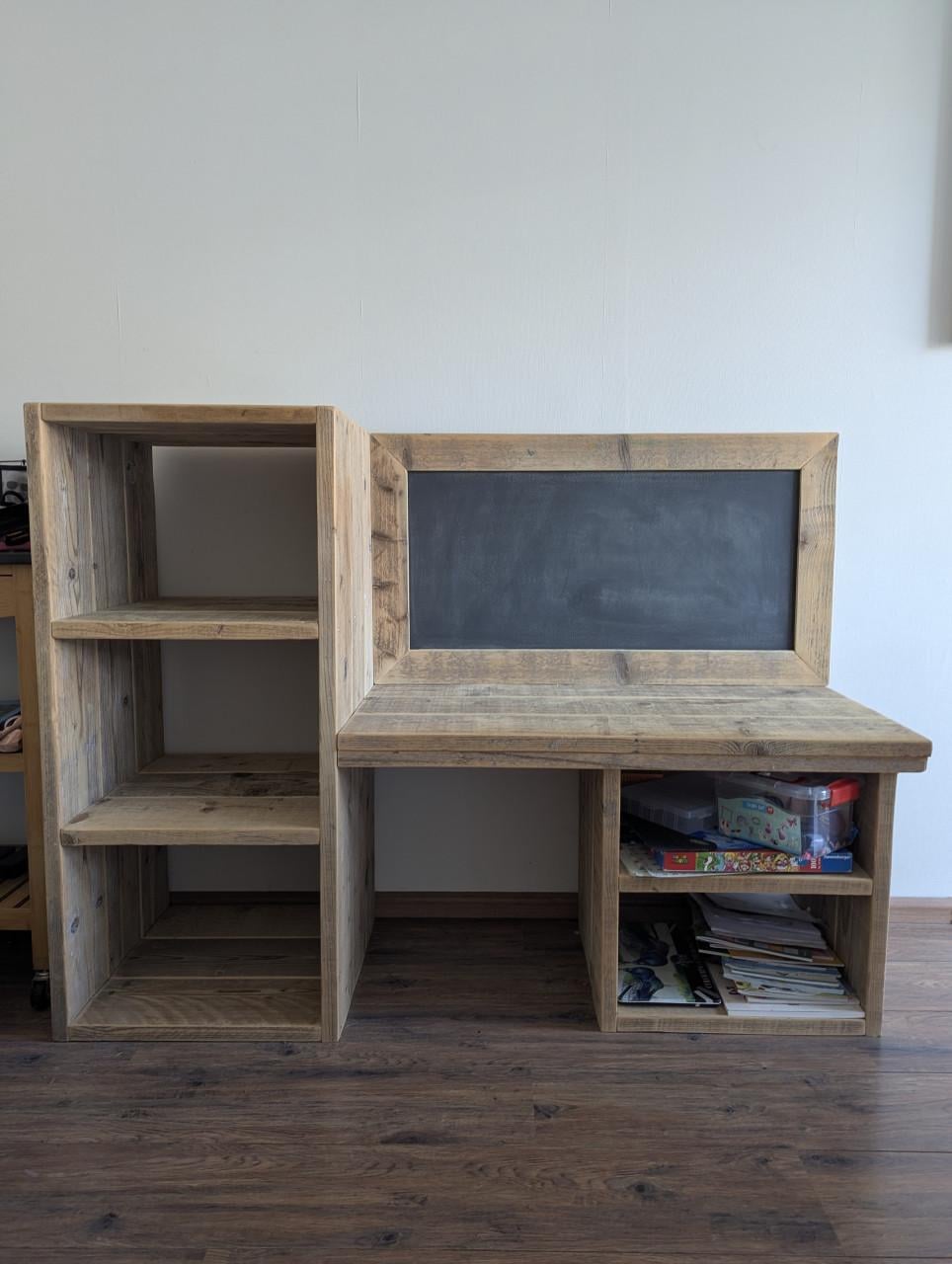 Houten bureau