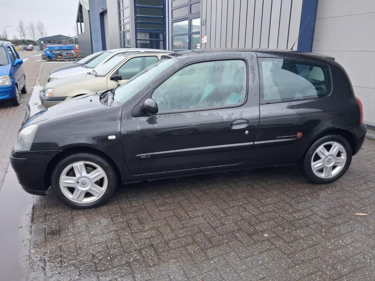 Renault clio 1.2 16v 2006