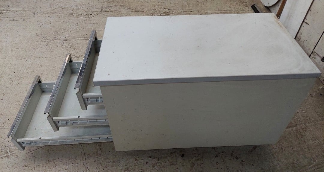 Stalen (3)laden (bureau)kast