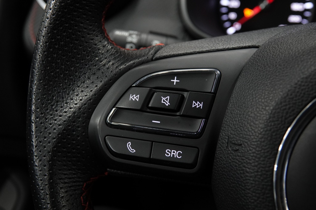 MG ZS 1.5 vti | pdc | led | cruise |