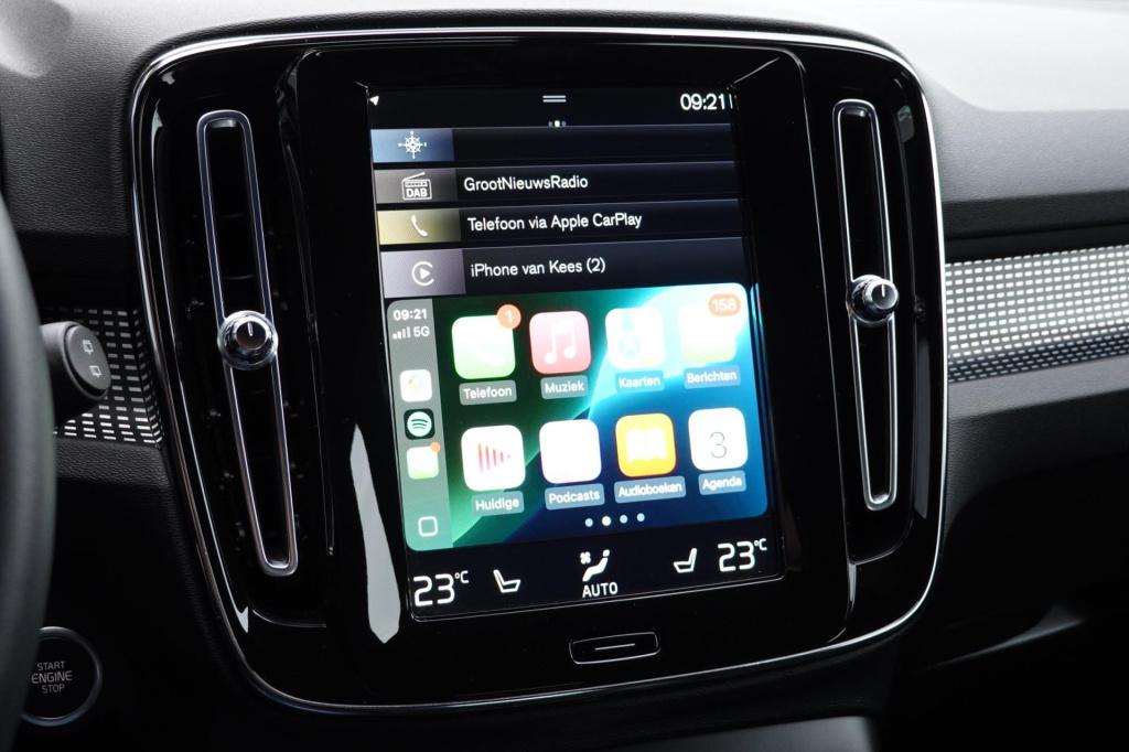 Volvo XC40 1.5 t3 r design 163pk