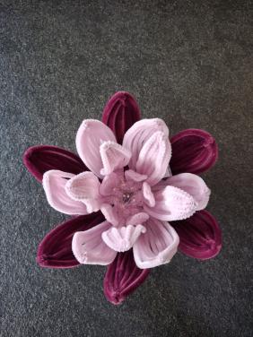 Leuk moederdag kado! Waterlelie met verlichting.